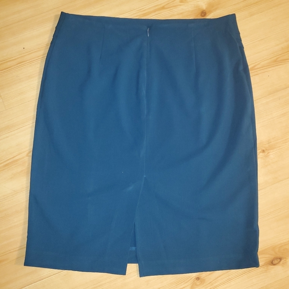New York & Company Women's Pencil Skirt - Picture 7 of 7